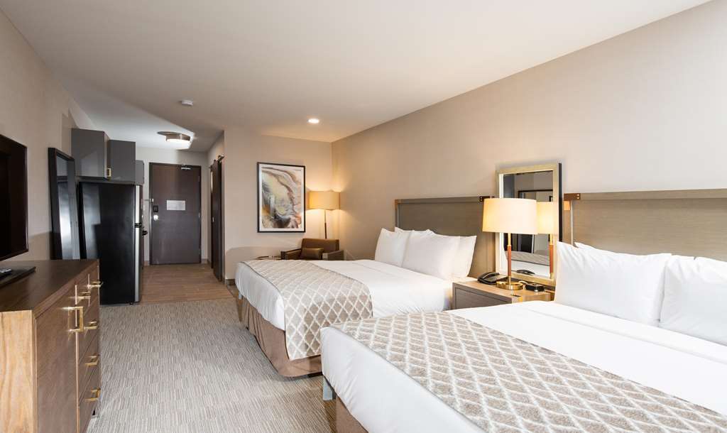 Pomeroy Hotel Fort Mcmurray Kamer foto