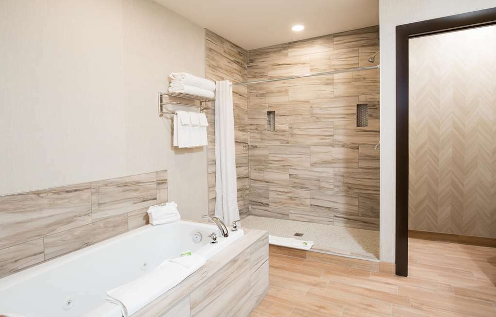 Pomeroy Hotel Fort Mcmurray Voorzieningen foto